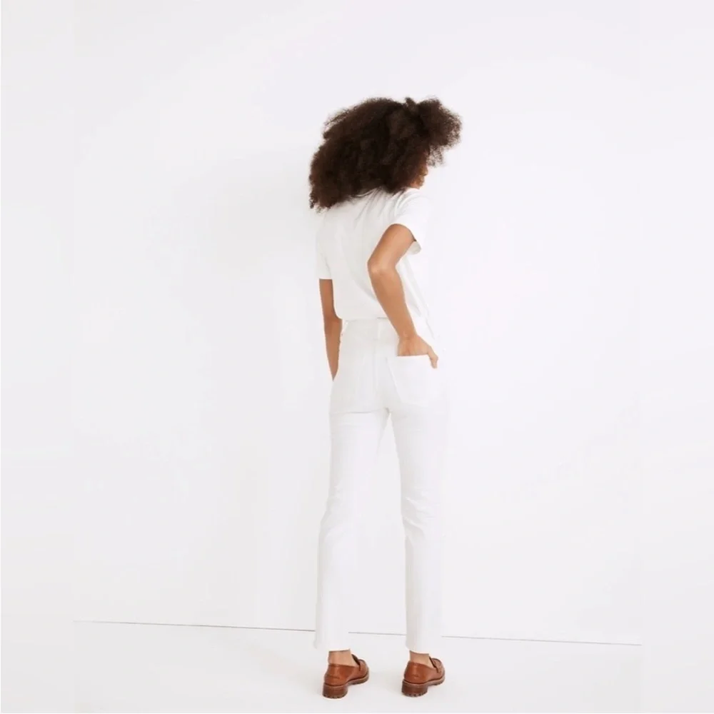 Madewell The Petite Perfect Vintage High Rise 90s Mom Jean in Tile White NE027 - Picture 2 of 6